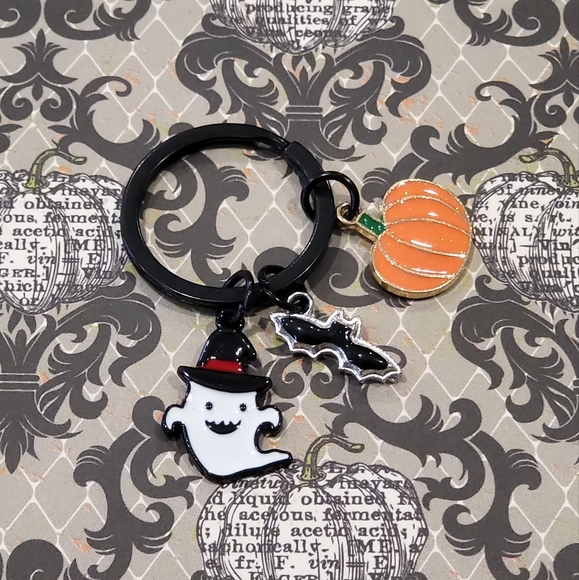 Halloween Charm Keychain - Picture 1 of 1